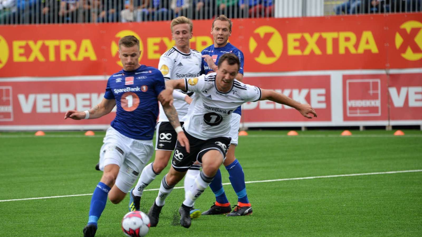 Her setter Erik Tønne inn Ranheims mål for kvelden, etter fint veggspill med Reginiussen.