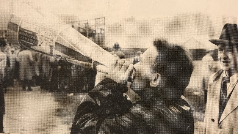 Vår kanskje mest innbarkede tilhenger, Petter Green, med "Ranheim Kraft-roperten"